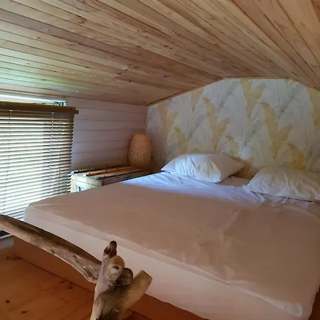 Tiny House Du Bonheur Οργανωμένο κάμπινγκ Goujounac