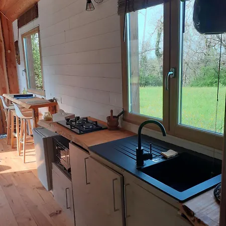 Tiny House Du Bonheur Οργανωμένο κάμπινγκ Goujounac